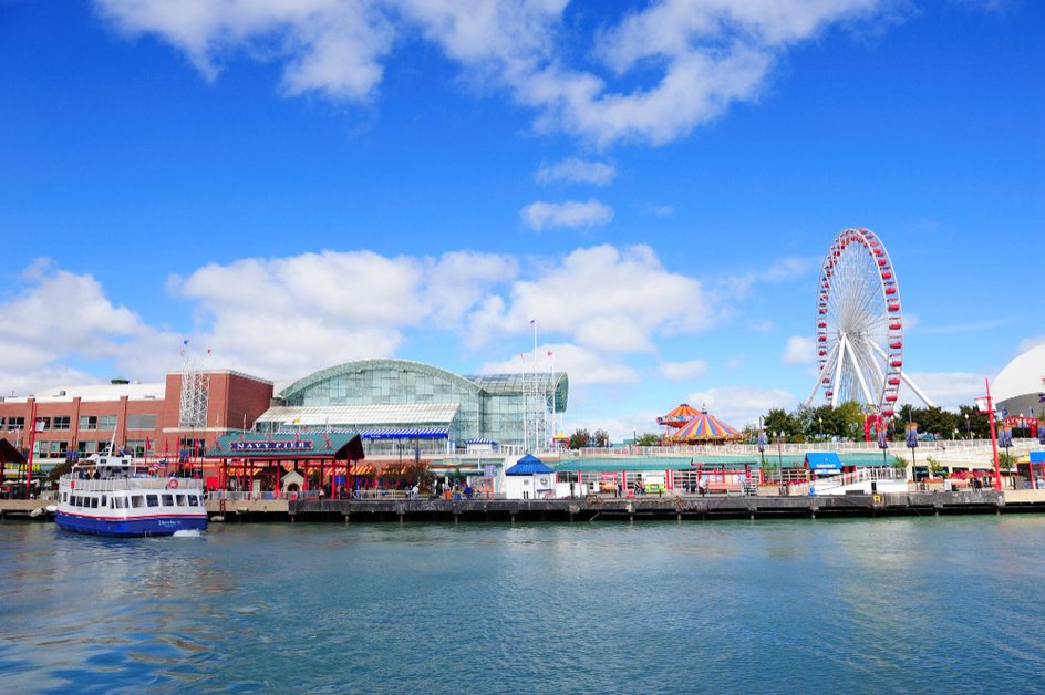 Chicago’s iconic Navy Pier with Ferris wheel and Lake Michigan