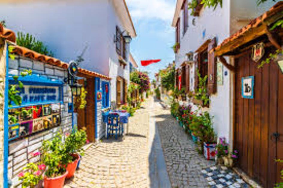 Local Life in Turkish Villages and Towns