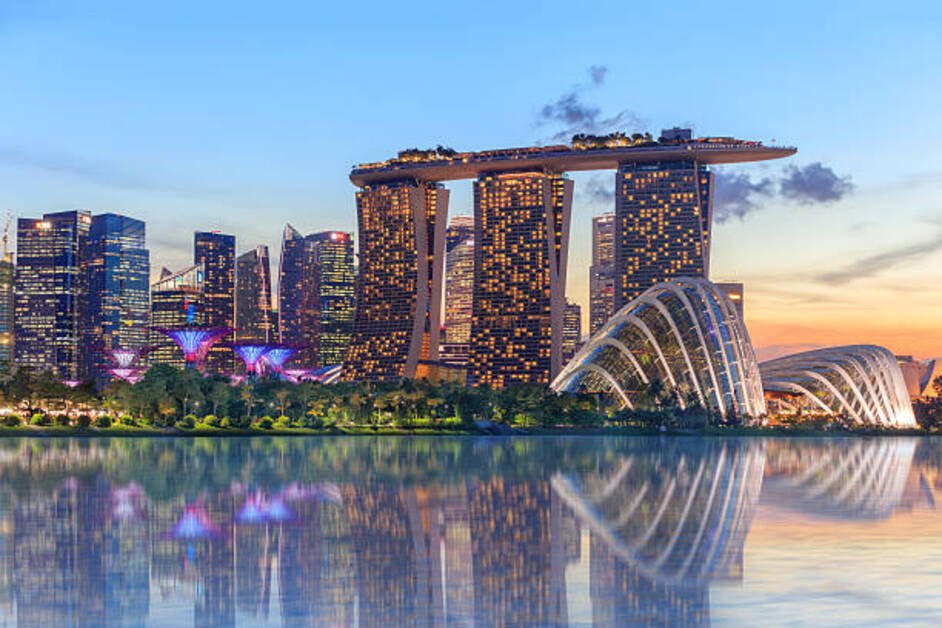 Things to do in Singapore featuring Marina Bay Sands, Merlion Park and the city skyline
